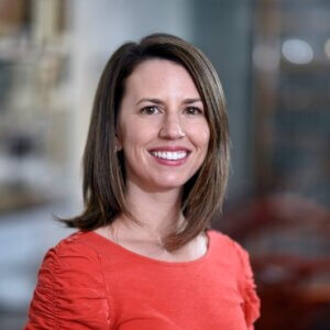 Headshot of Lindsay Ballengee